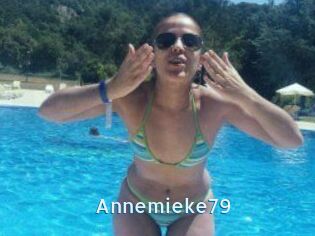 Annemieke79