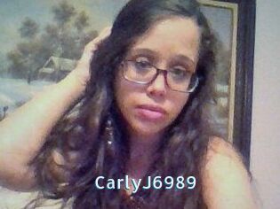 CarlyJ6989