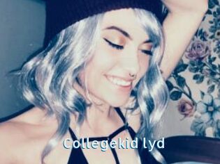 Collegekid_lyd