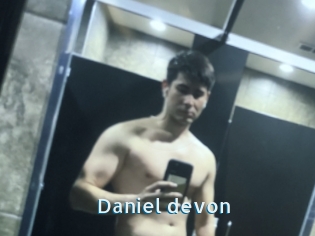 Daniel_devon