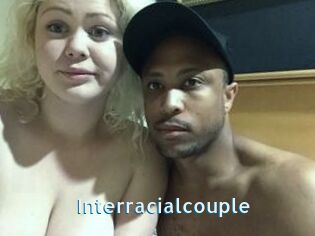 Interracial_couple_