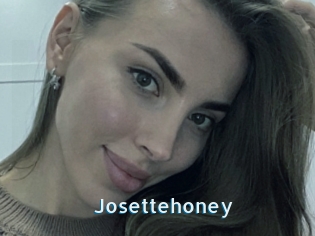 Josettehoney
