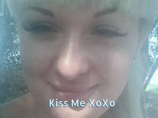 Kiss_Me_XoXo