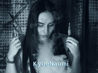 KylieNaomi