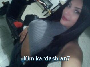 Kim_kardashian7