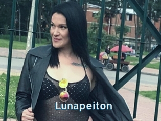 Lunapeiton