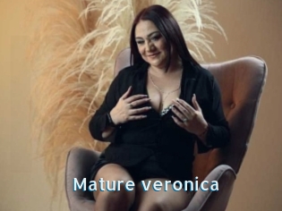 Mature_veronica