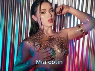 Mia_colin