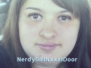 NerdyGirlNxxxtDoor