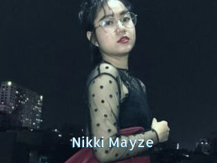 Nikki_Mayze