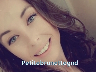 Petitebrunettegnd