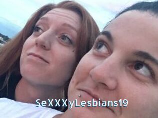 SeXXXyLesbians19