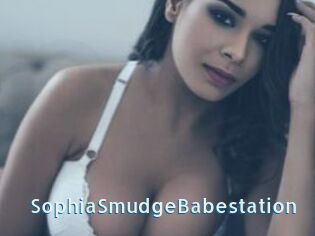 SophiaSmudgeBabestation